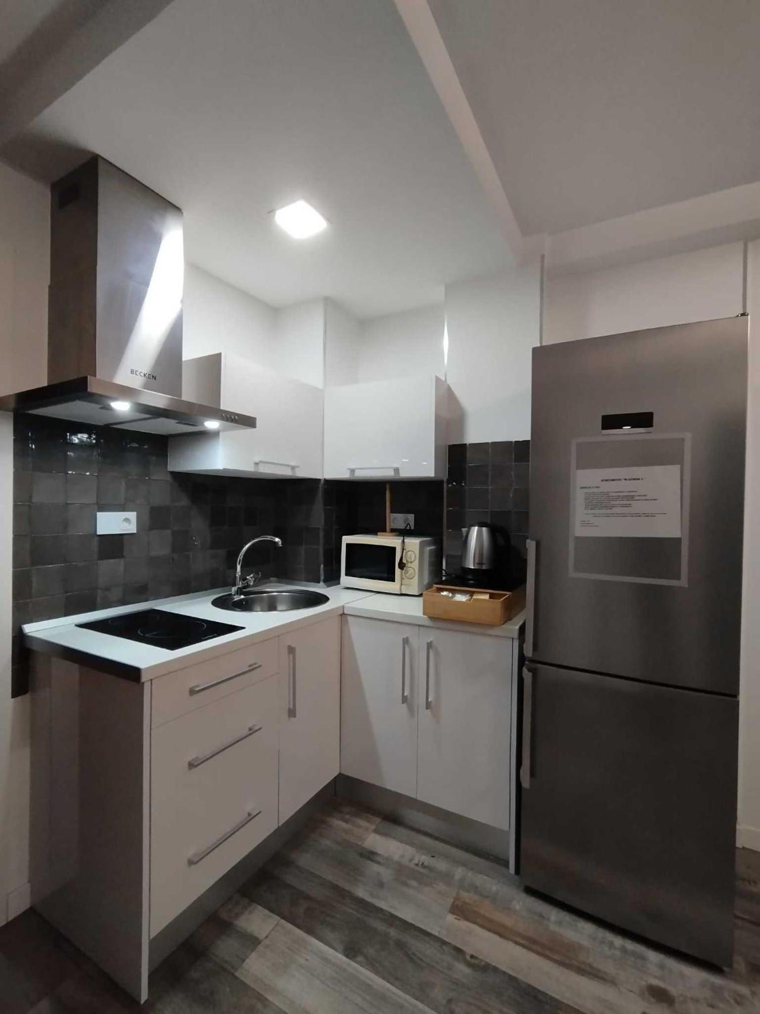 Plazamar Centro Apto 1 Dorm 3 Huesped Playa Wifi Торре-дель-Мар Екстер'єр фото